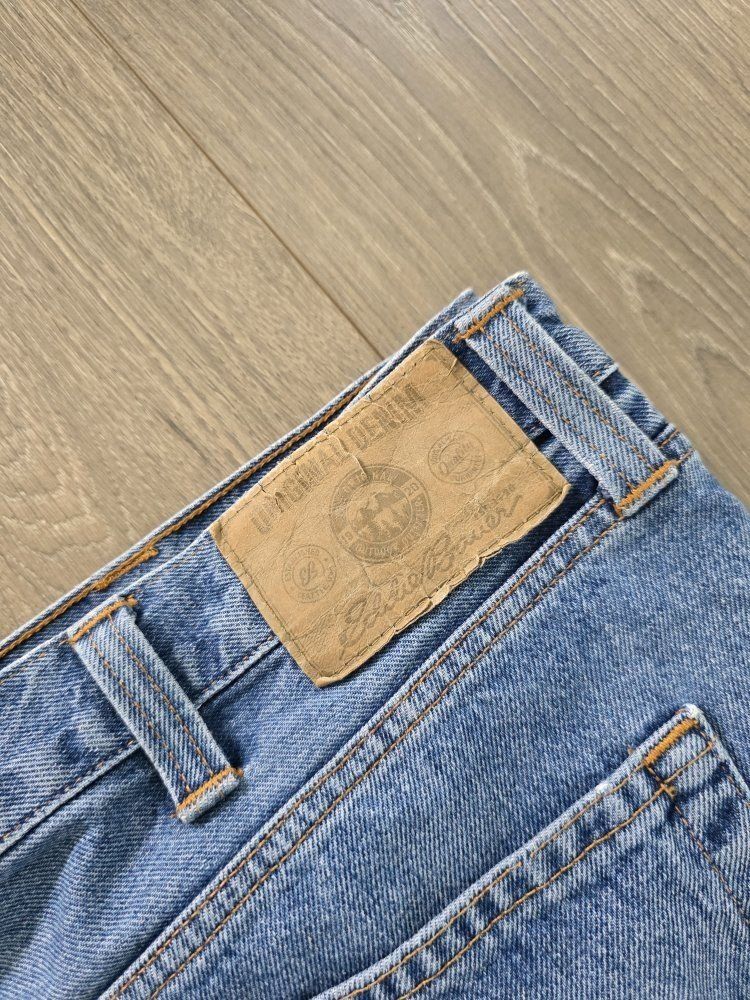 Eddie Bauer Men's 38 x 30 Medium Blue Denim Jeans Original Denim