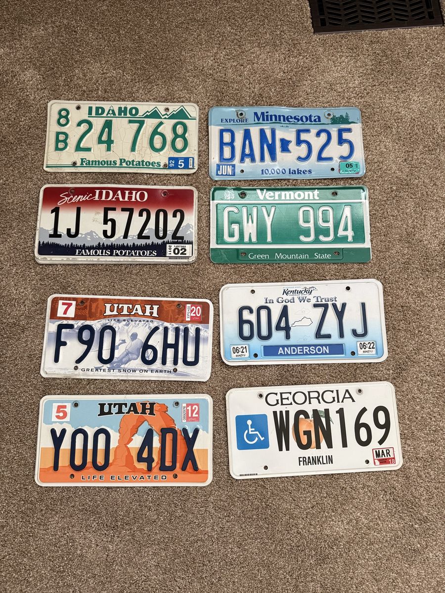 Expired License Plates - Lot of 12