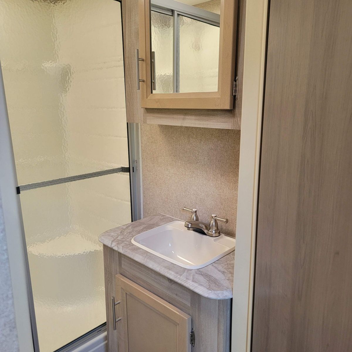 Main image 12
