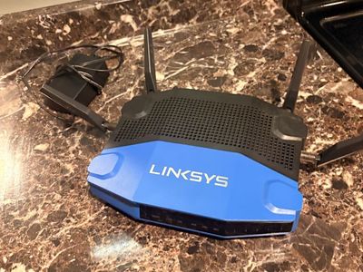 Linksys wrt3200acm Wireless Router
