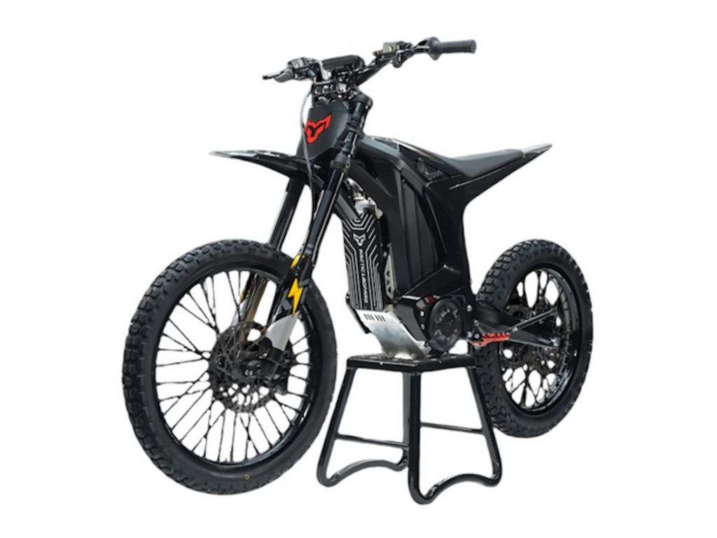 2025 Arctic Leopard XE PRO