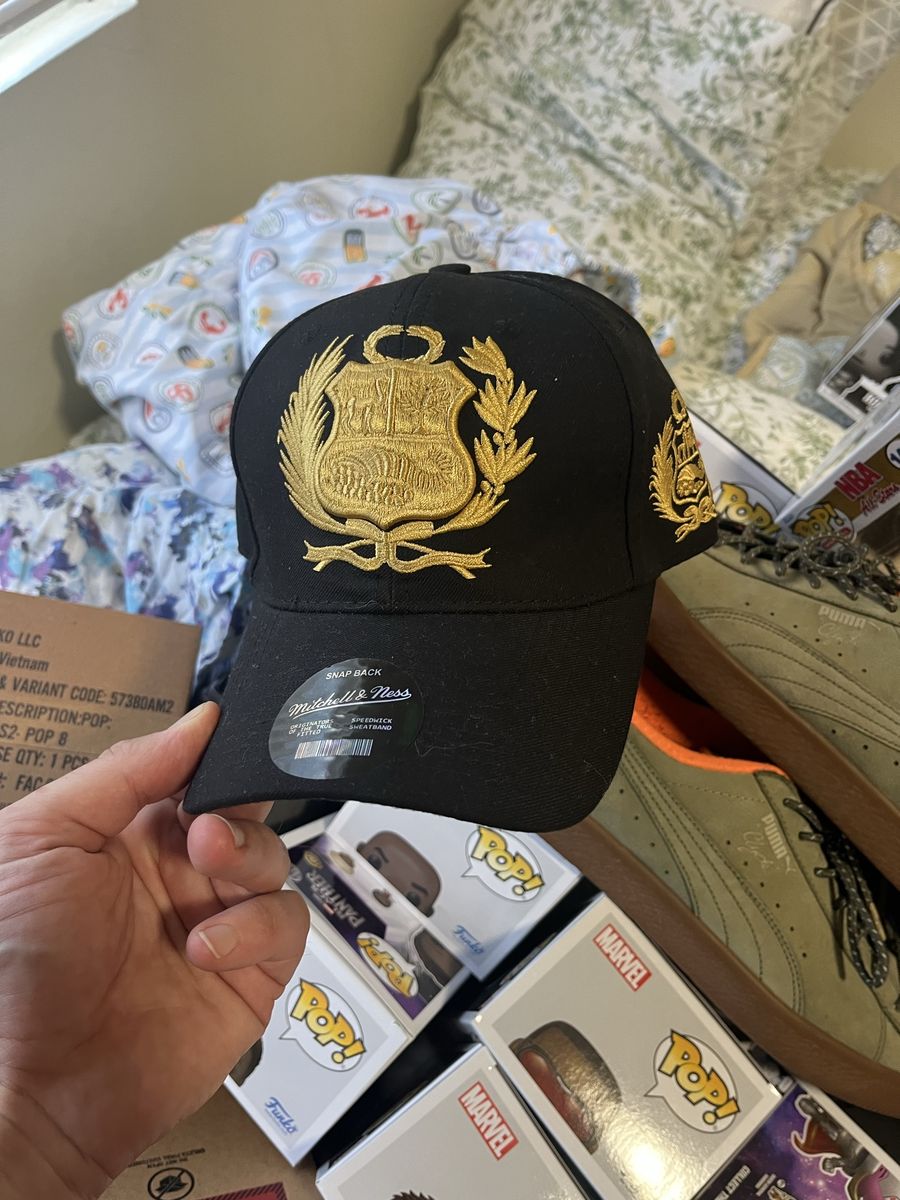 Mitchell & Ness Snap Back Hat - Black & Gold Emblem, Speedwick Sweatband