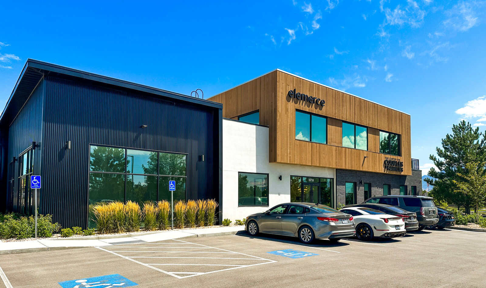 LARGE Luxury South Jordan Office Suite - Flexible Leases