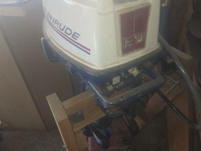 Evinrude Boat Motor E18