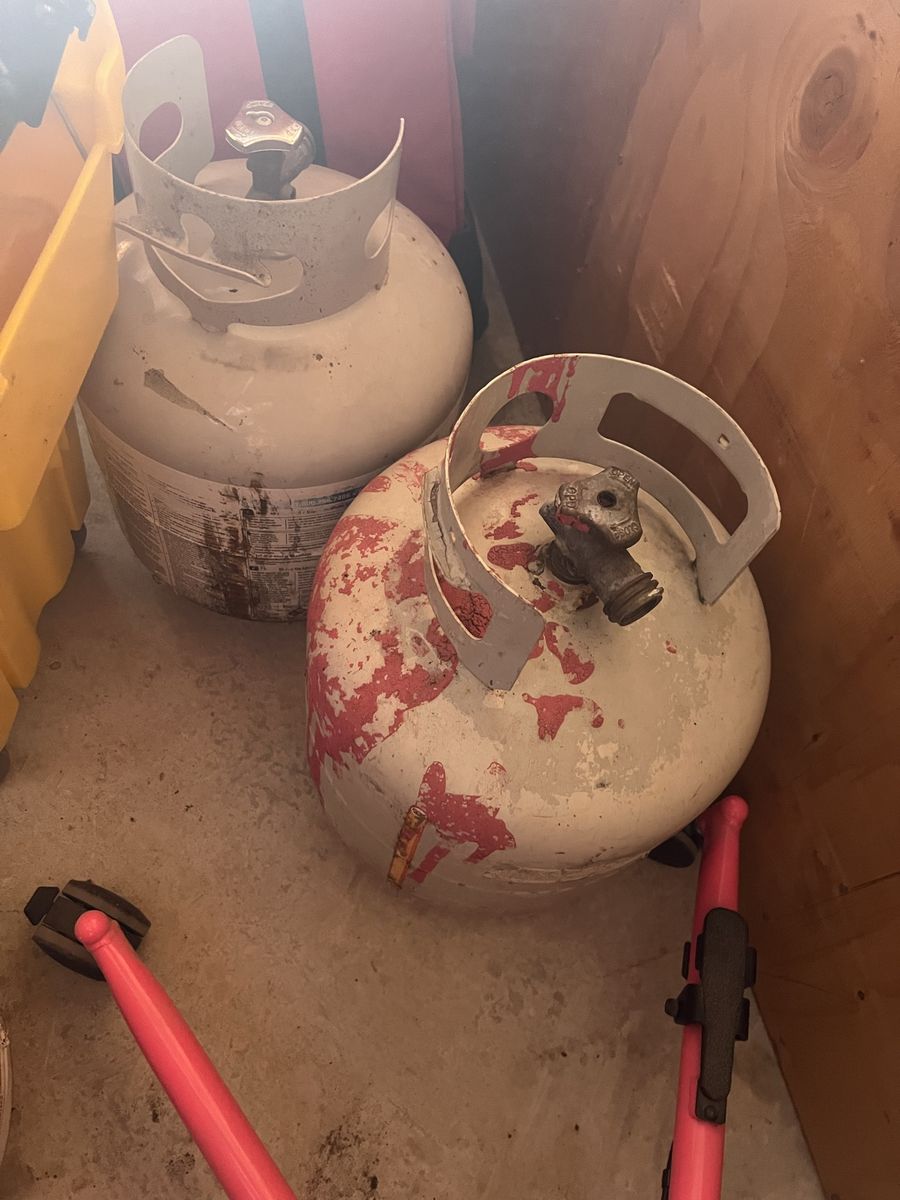 Propane tanks for sale