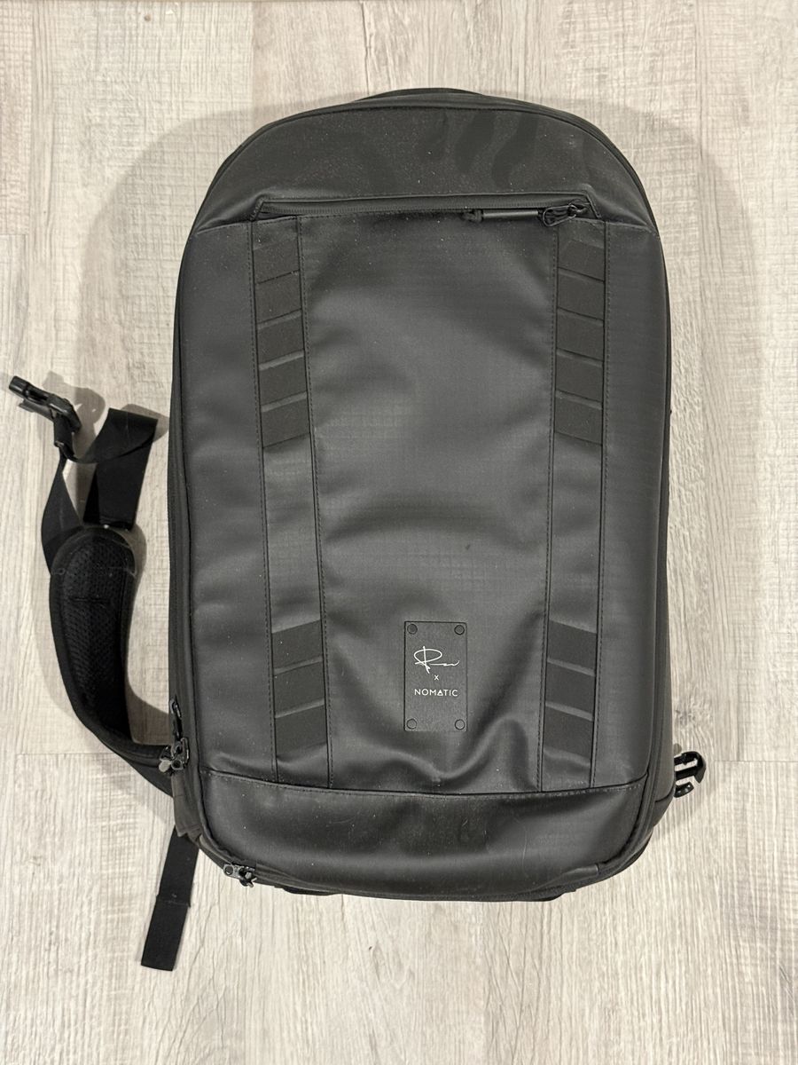 Peter McKinnon 25L Nomatic Camera Bag
