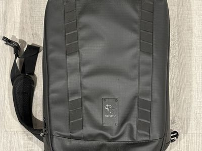 Peter McKinnon 25L Nomatic Camera Bag