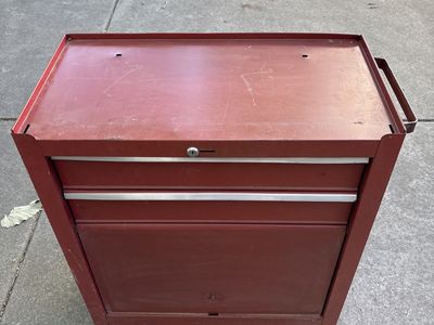 Heavy-Duty Rolling Tool Cabinet / Mechanic’s Service Cart