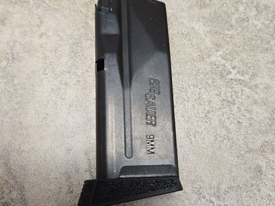 Sig Sauer P365 9mm 10 round magazine - w/ Pinky extender
