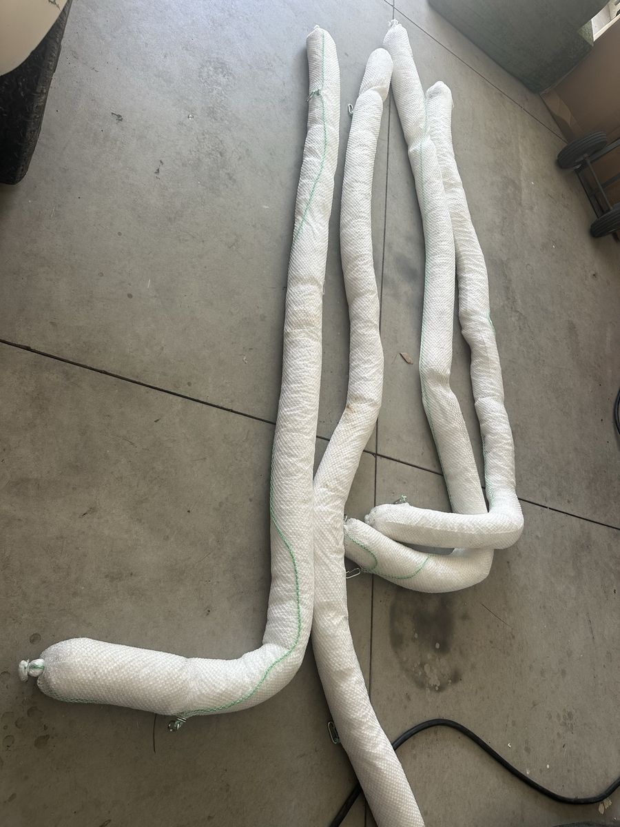 Industrial Absorbent Booms Oil Containment Socks