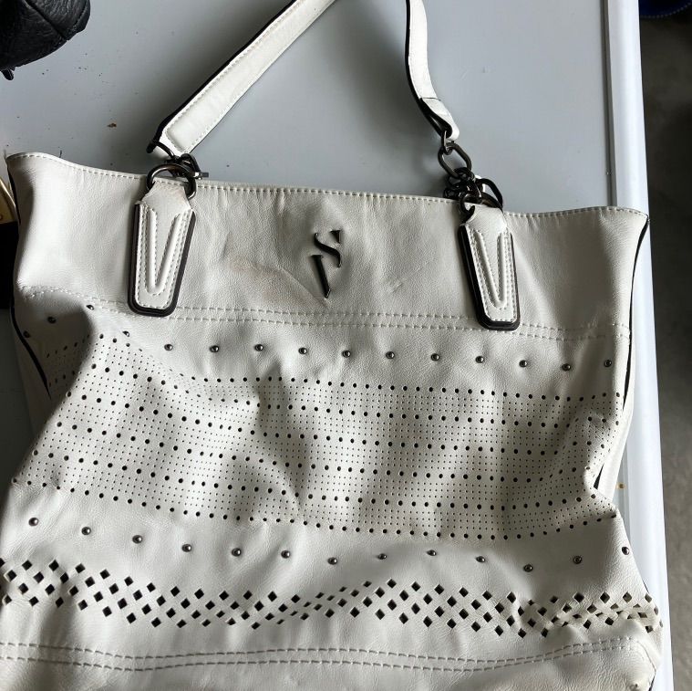 Vera Wang White Purse Simply Vera