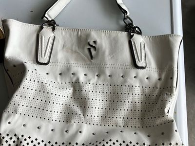 Vera Wang White Purse Simply Vera