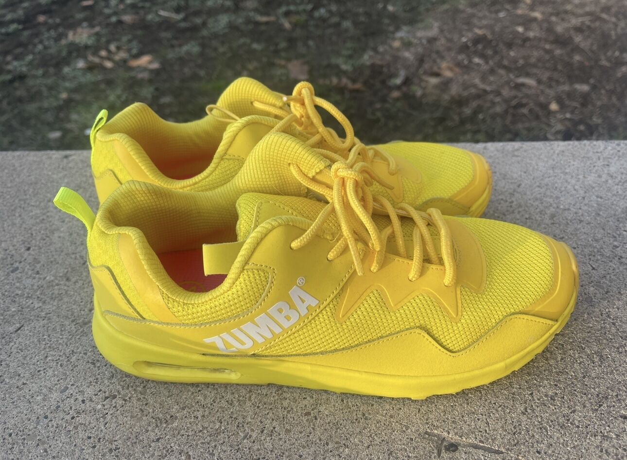 Zumba tennis. Size 9