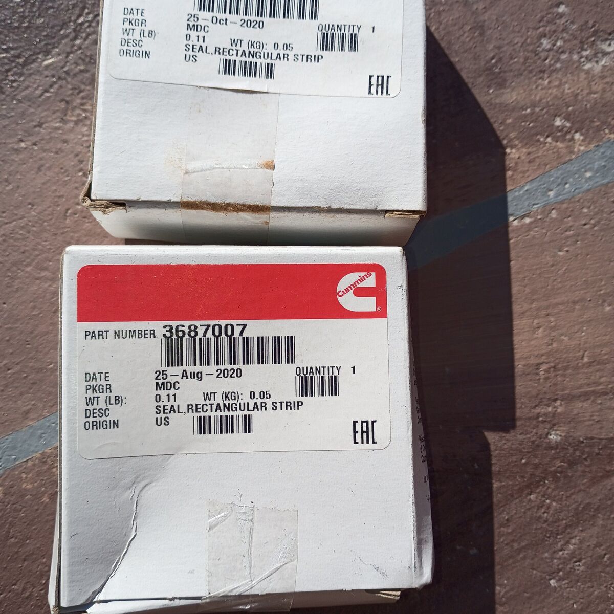 Cummins seal rectangular strip