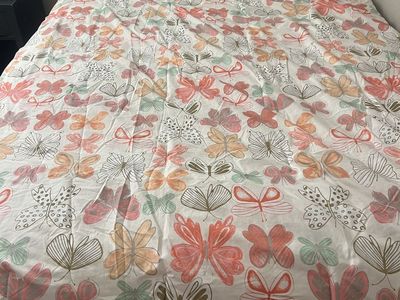 Butterfly comforter full/queen