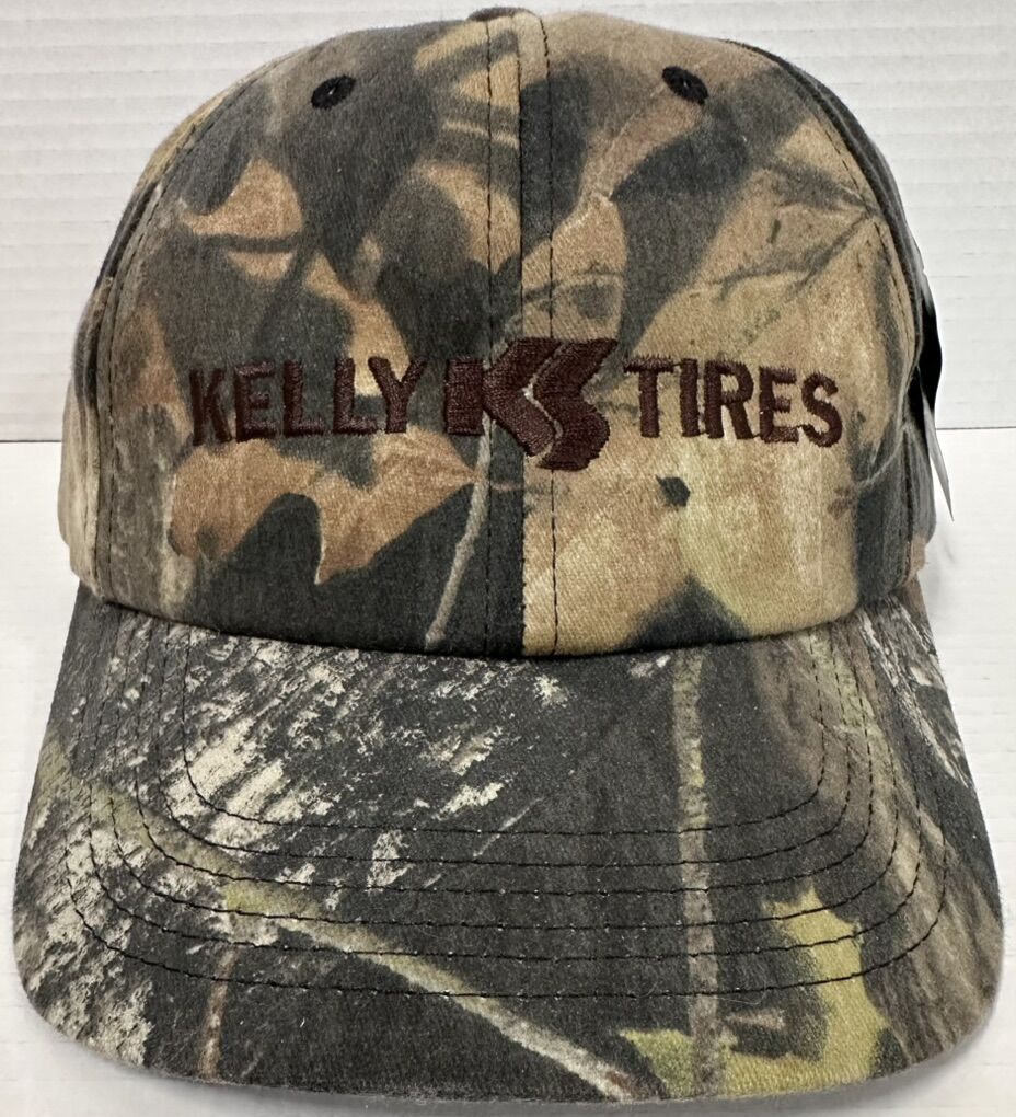 NWT Kelly Tires Camouflage Snapback by Mossy Oak