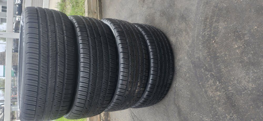 255/45R20 BFGOODRICH  ADVANTAGE CONTROL