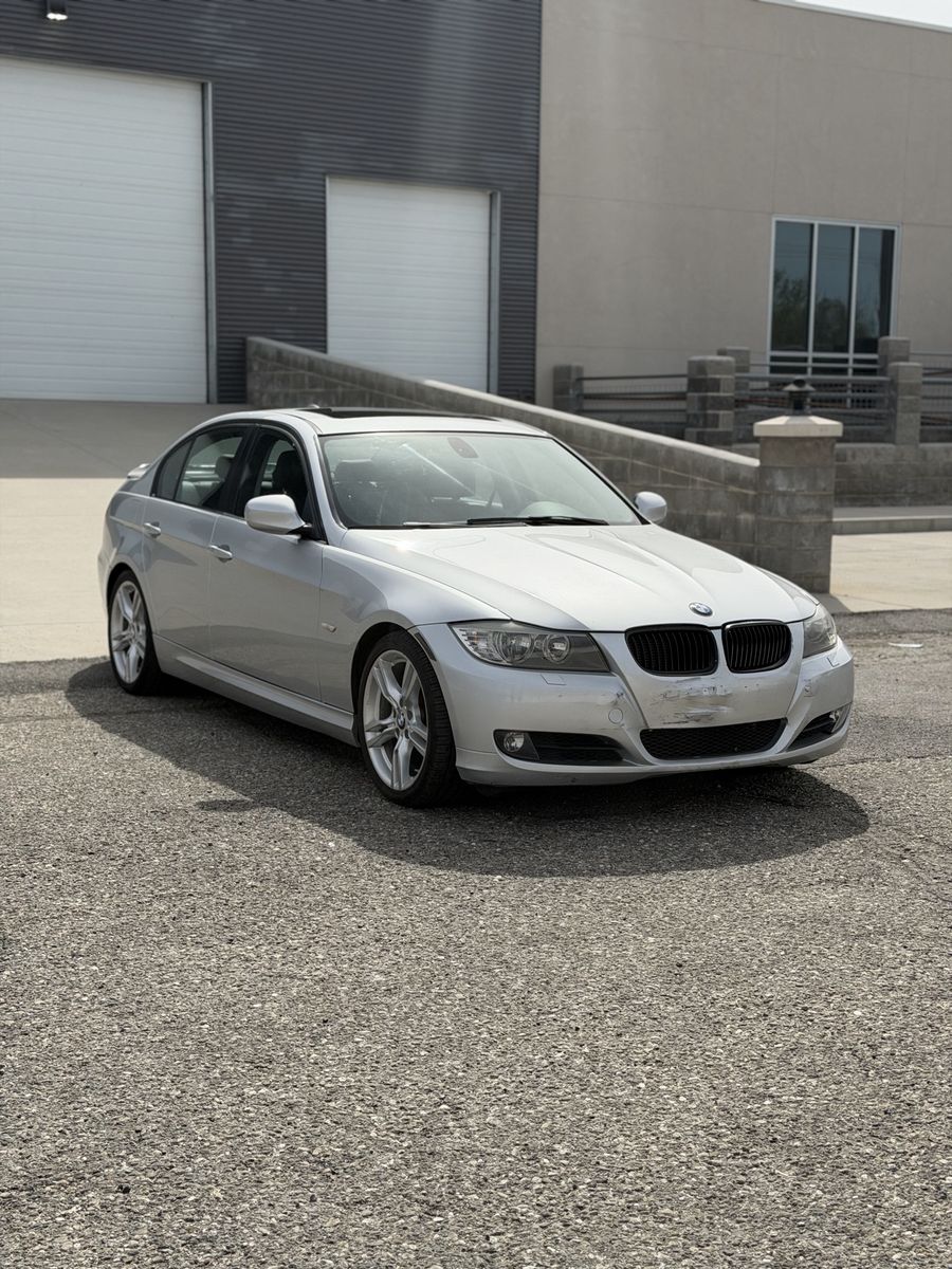 2011 BMW 3 Series 328i xDrive