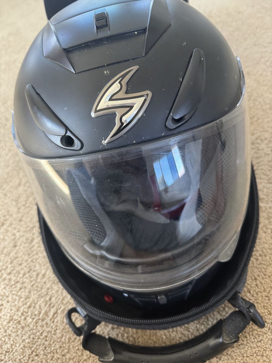 Scorpion EXO-700 Size M