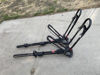 Yakima FrontLoader Rooftop Bike Racks (Pair) - Lightly Used w/Locks & Keys