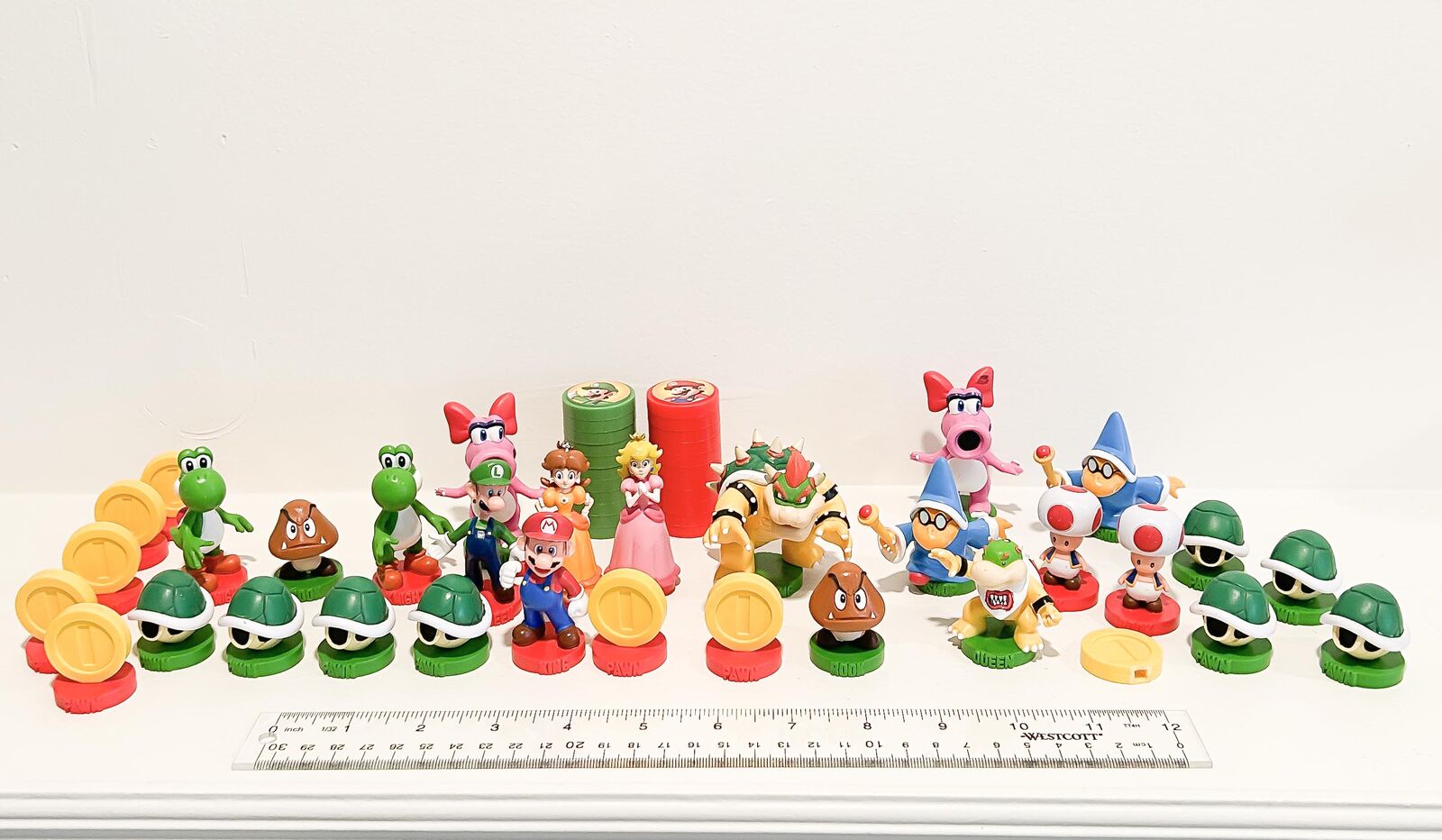 Super Mario Chess Checkers Toy lot Pieces