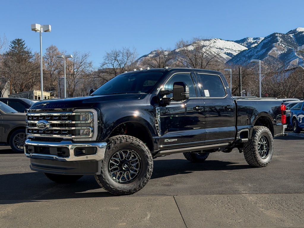 2025 Ford F-350 Super Duty Lariat