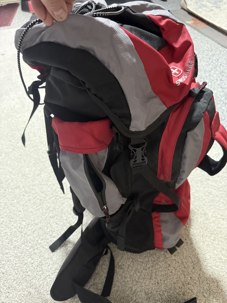 SwissGear Large Hiking / Camping Backpack – Red Black Gray – SG26001F