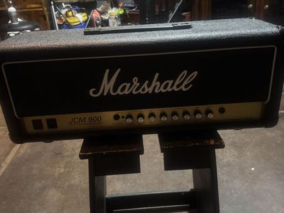 Marshall JCM 900 Model 2500 Amplifier Head