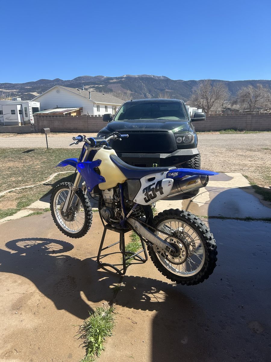 2001 Yz426f