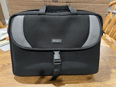 Targus computer bag / case