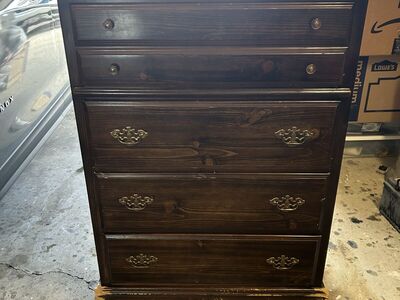Bassett 4 Drawer Dresser