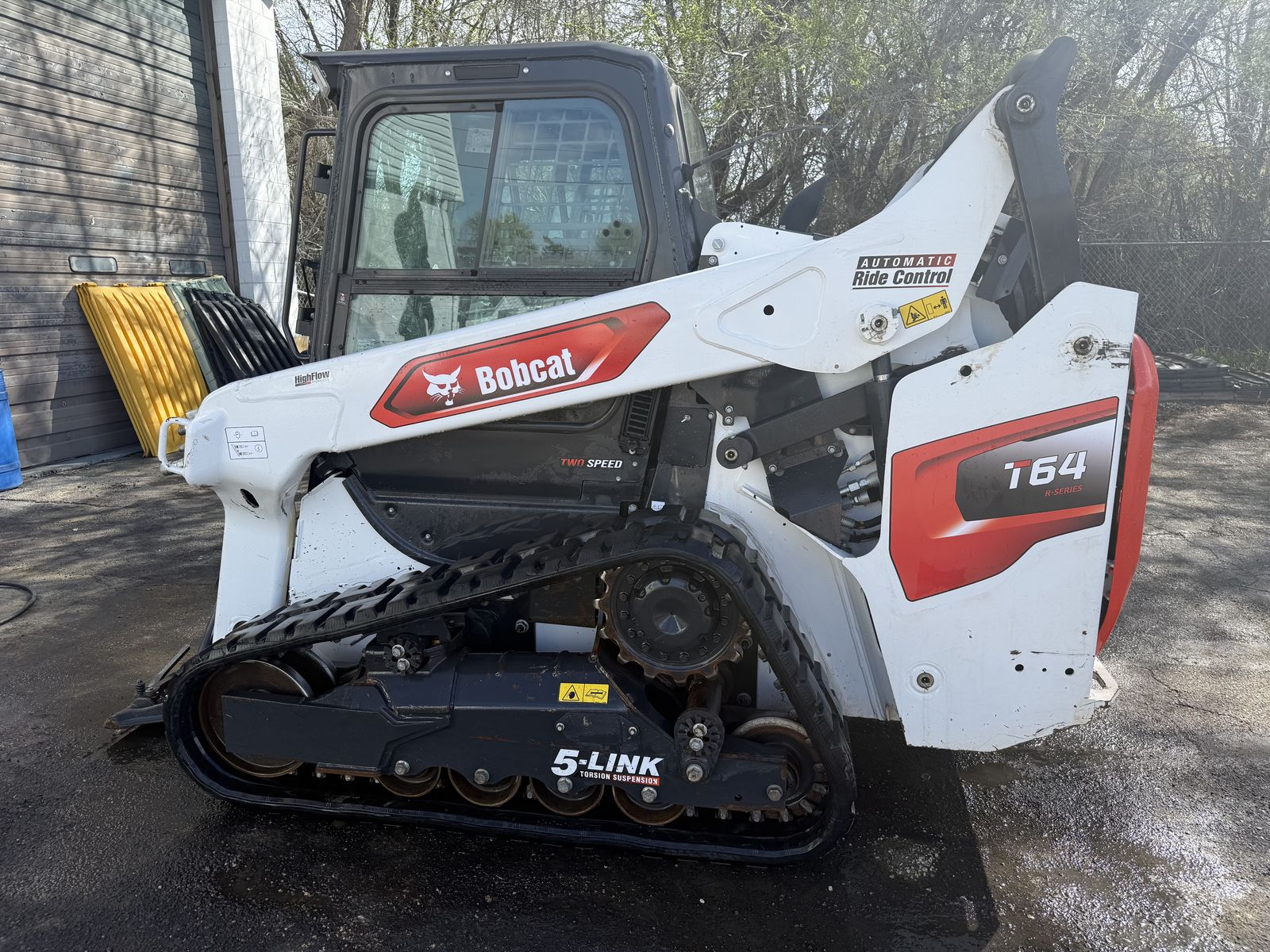 2022 Bobcat T64 Loaded w/low Hrs