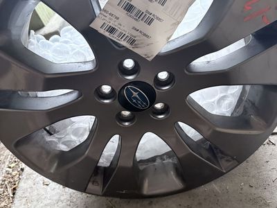 Subaru Impreza 2015 17x7 Alloy Wheel Rim 560-68798 Used