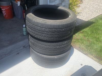 Cooper CS5 Grand Touring Radial Tire 235/45R18 94V All-Season M+S
