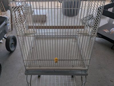 Bird Cage for small parrot, conure, cockatiel