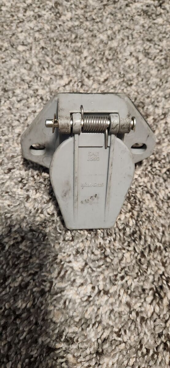 Tramec Smart Box 7-Way Solid Pin Receptacle