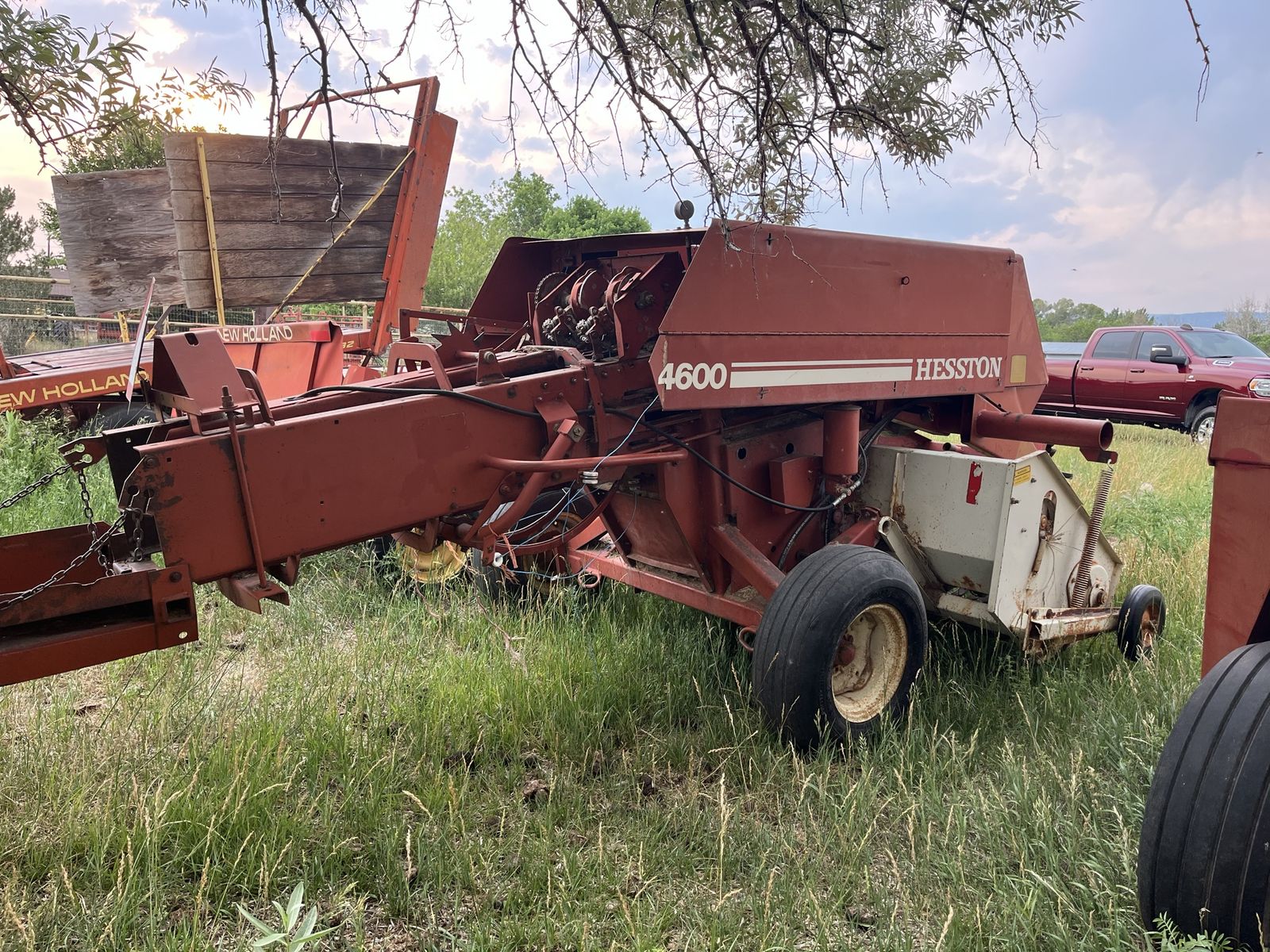 Hesston 4600 Square Baler - Used Farm Equipment, Hay Baler