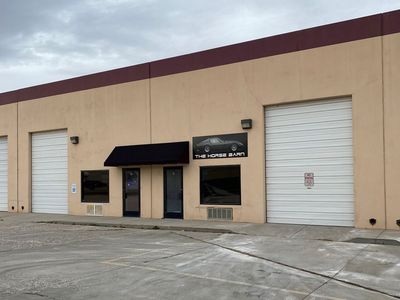 1,800 SF Warehouse in NSL- 14' GL Overhead Door- 3 Phase Power
