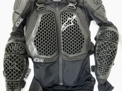 Alpinestars Bionic Action V2 Protection Jacket Black, Size SMALL (482-6143S-L-R1-S4)