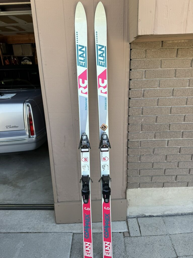 ELAN Skis!