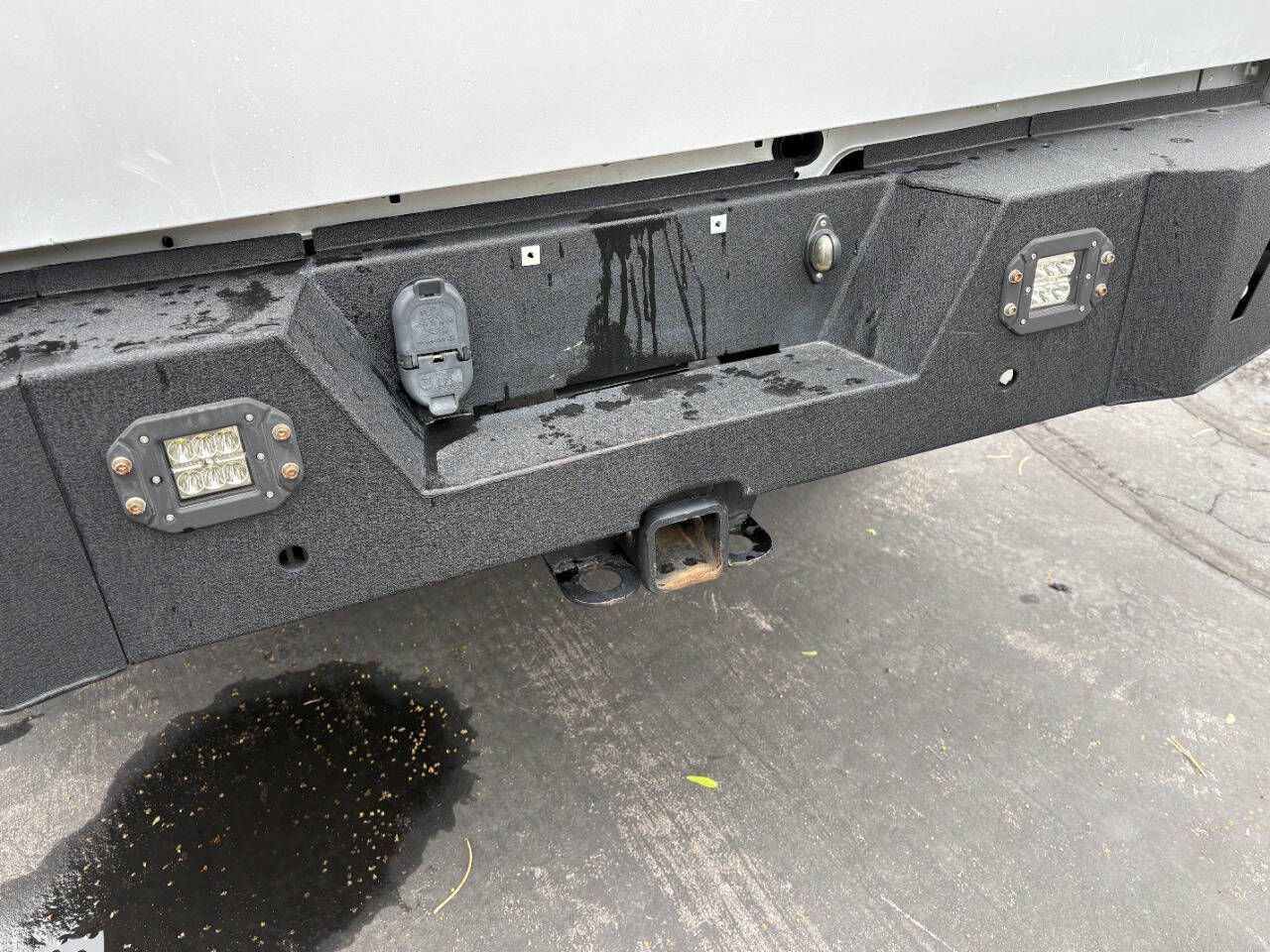 Main image 9