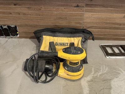 Dewalt Orbital Sander