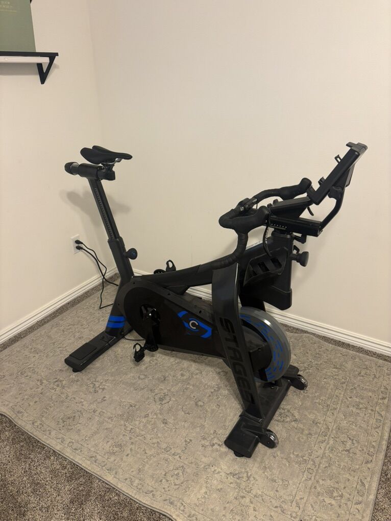 Stages SB20 Smart Bike