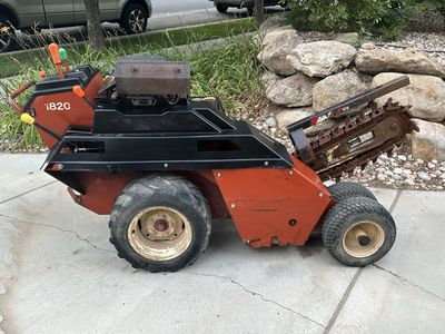 Ditch Witch 1820HE Trencher – Honda – Carbide Chain