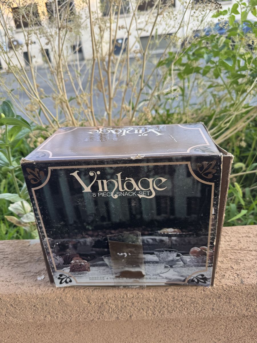 Vintage 8 Piece Glass Snack Set with Trays and Cups