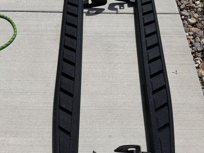 Powder coated (brand new) running boards 2026 GMC