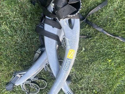 Saris 3 bike rack in great shape and ready to hold up to 3 of your bikes on the trunk of your car get it today 60.00 cash only