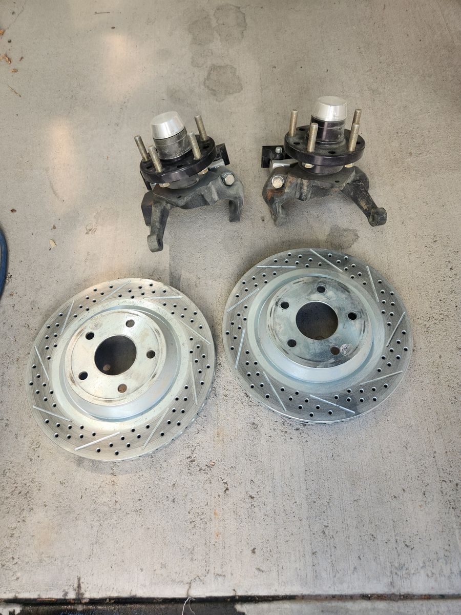 Mustang 2 front Spindles with Baer Rotors