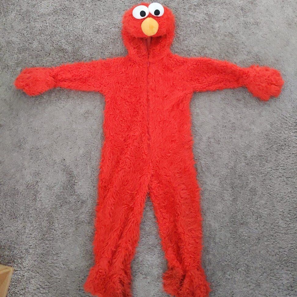 Kids Size 4-6 Sesame Street Elmo Halloween Costume