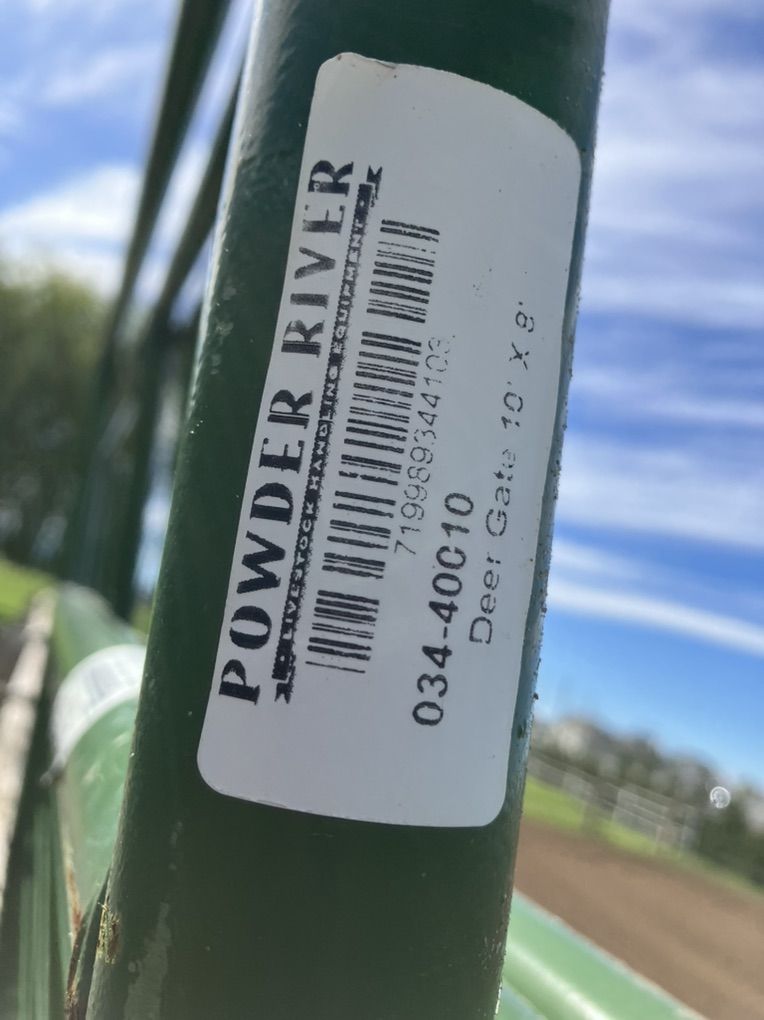 Powder River wired gates/deer Gates